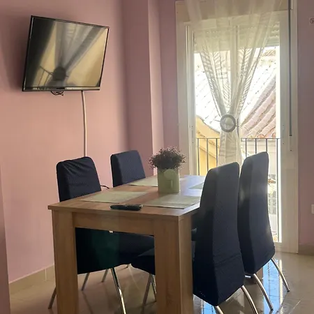 Encantador, Tranquilo Y Centrico דירה